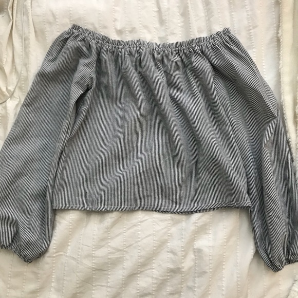 off the shoulder top - Picture 1 of 3